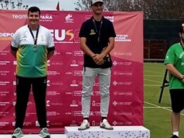 MEDALLA DE PLATA PARA UEx EN EL CEU DE TIRO CON ARCO